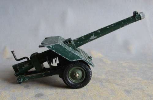BRITAINS, MADE IN ENGLAND - CANNON, AS PER FOTO, L-120, W-52 & H-60mm,