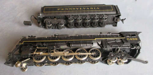 BACHMANN HO SCALE - 2-10-4 PENNSYLVANIA 6439 STEAM LOCO & TENDER - BOXED