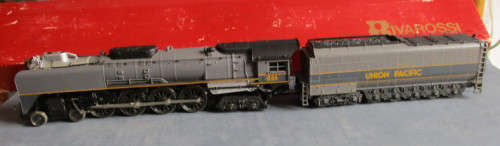 RIVAROSSI HO SCALE - 4-8-4 UP 836 STEAM LOCO & TENDER - BOXED