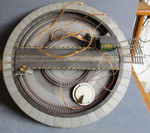FLEISCHMANN HO SCALE - ELECTRIC TURNTABLE, AS PER FOTO