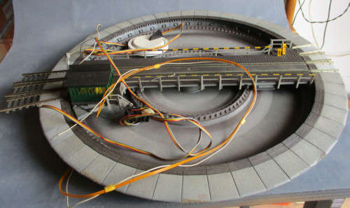 FLEISCHMANN HO SCALE - ELECTRIC TURNTABLE, AS PER FOTO