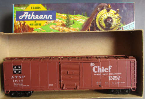 ATHEARN HO SCALE - 40' ATSF REEFER - BOXED