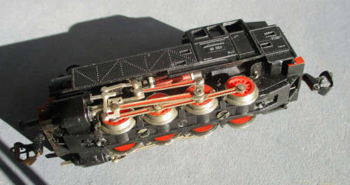 TT SCALE - 0-8-0 81 001 STEAM LOCO