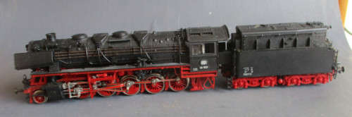 ROCO HO SCALE - DB CLASS 44 2-10-0 STEAM LOCO & TENDER - IN BOX
