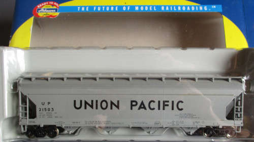ATHEARN HO SCALE - UP CENTER FLOW HOPPER - MINT BOXED