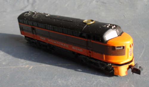 ATLAS N SCALE - MKILWAUKEE ROAD DIESEL DUMMY LOCO