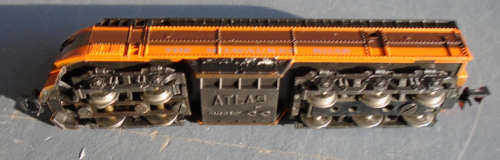 ATLAS N SCALE - MKILWAUKEE ROAD DIESEL DUMMY LOCO