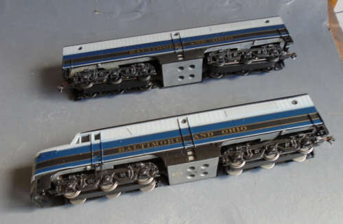 ATEARN HO SCALE - B & O PA-1 & PB-1 DIESEL LOCO & DUMMY - BOXED