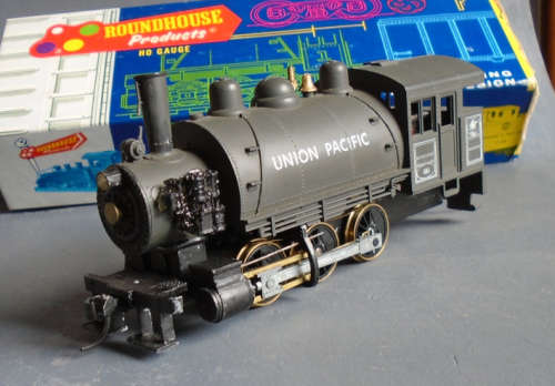 ROUNDHOUSE HO SCALE - 0-6-0 UP SADDLE TANK STEAM LOCO - BOXED