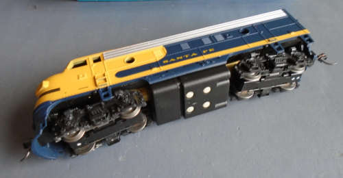 ATHEARN HO SCALE - F7A SANTA FE DIESEL LOCO - BOXED