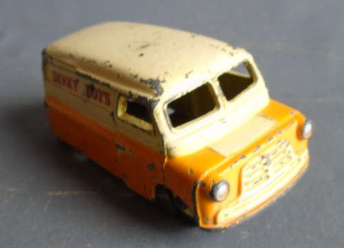 DINKY - BEDFORD DINKY VAN, SPARE TYRE SUPPLIED