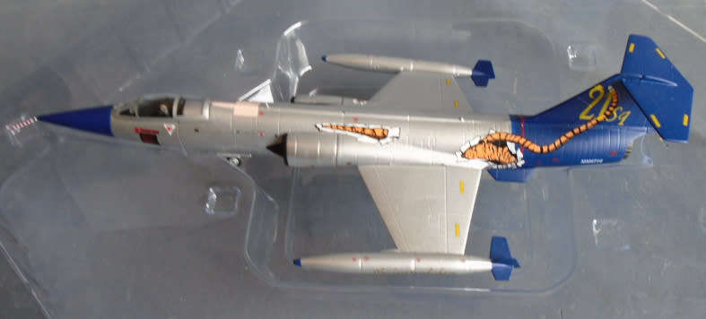 SKY GUARDIANS 1/72 SCALE - ITALIAN AIR FORCE F-104G STARFIGHTER, BOXED