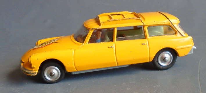 CORGI - CITROEN SAFARI WITH FOLDING REAR SEAT, AS PER FOTOS