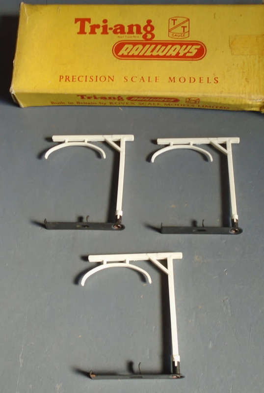 TRI-ANG TT SCALE - 3 X HEIGHT GAUGES, BOXED