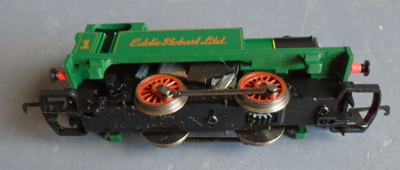 HORNBY HO SCALE - EDDIE STOBART 0-4-0 TANK STEAM LOCO, EXCELLENT CONDITION