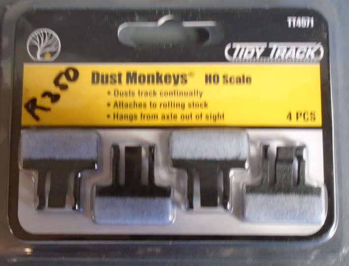WOODLANDS HO SCALE - DUST MONKEYS, CARDED