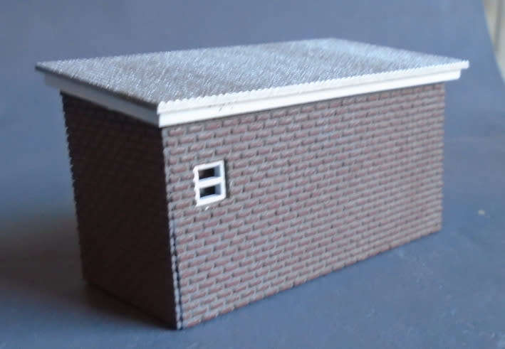 HO SCALE - SAR WATING ROOM & TOILET, EXCELLENT DETAIL, 65 X 30MM