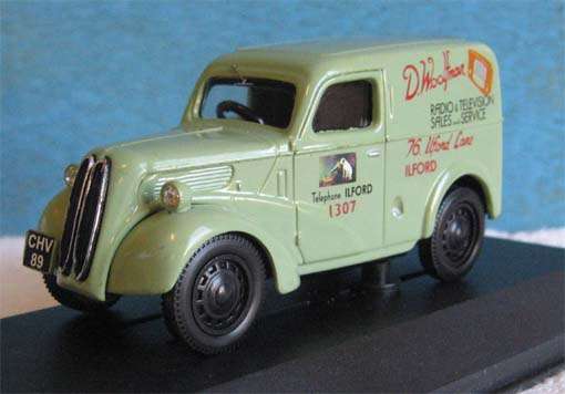 FORD 5CWT. VAN E494C by VANGUARDS in 1/43 SCALE (NEW BOXED)