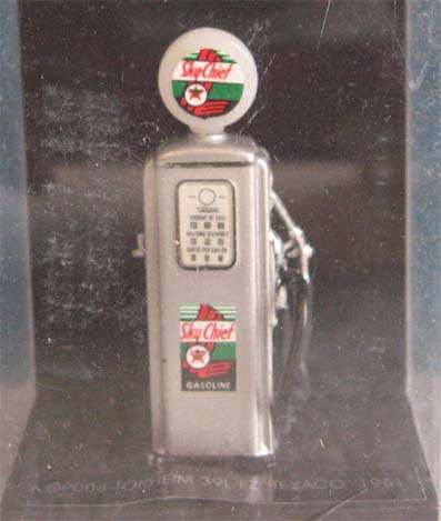 1951 TEXACO SKY CHIEF PETROL PUMP by CITY in 1/43 SCALE (NEW BOXED)