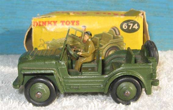 AUSTIN CHAMP # 674, DINKY TOYS, MADE IN ENGLAND, MECCANO LTD.(BOXED)