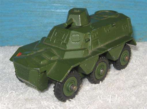 ARMOURED PERSONNEL CARRIER # 676, DINKY TOYS, MADE IN ENGLAND, MECCANO LTD.
