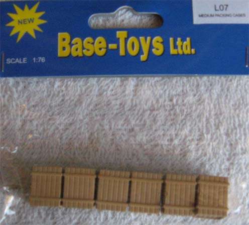 6 X MEDIUM PACKING CASES by BASE TOYS in 1/76 SCALE (NEW PACKAGED)