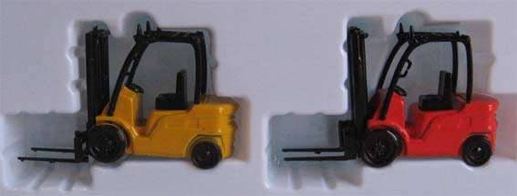2 X FORKLIFT TRUCKS WITH SAFETY CAGE by BASE TOYS in 1/76 SCALE (NEW BOXED)