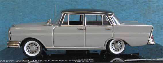 MERCEDES BENZ 220SE by VITESSE in 1/43 SCALE (NEW BOXED)