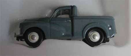 MORRIS MINOR PICK UP by CLASSIX in 1/76 "OO" SCALE (NEW BOXED)