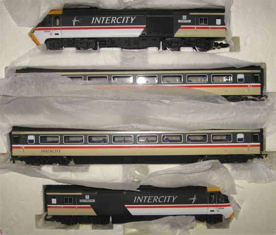 INTERCITY TRAIN SET by HORNBY in HO (MINT IN BOX)