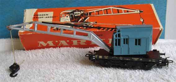 CRANE TRUCK by MARKLIN 4611 (BOXED) - JANUARY 1959