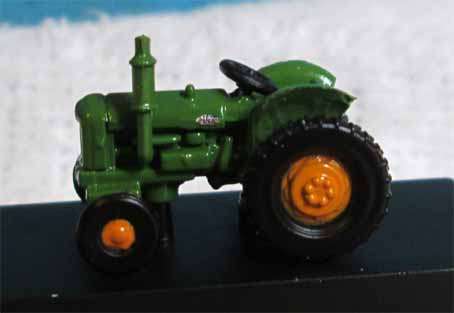 FORDSON TRACTOR by OXFORD in "N" SCALE (NEW BOXED)