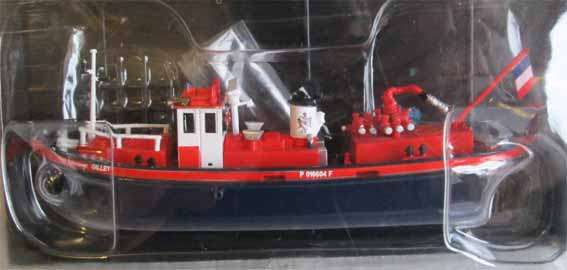 FRENCH FIRE BOAT by DeAGOSTINI in 1/130 SCALE (NEW PLASTIC WRAPED
