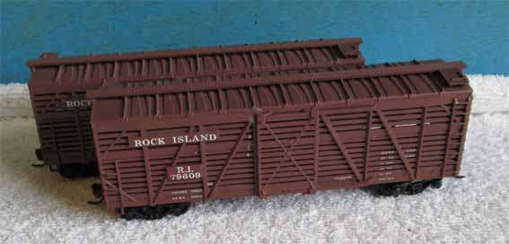2 X WAGONS by ATHERN in "HO" SCALE