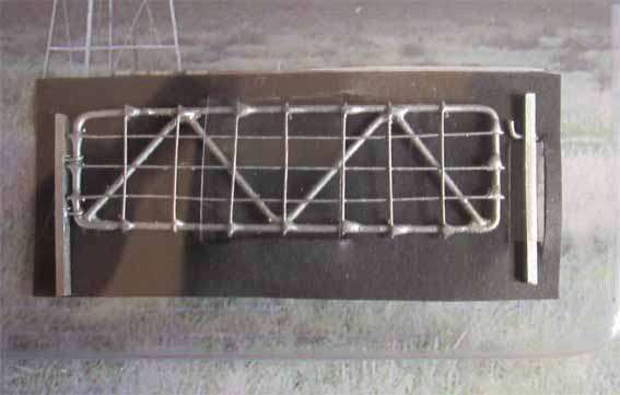 MSP - RSA FARM GATE 50 mm HIGH in HO SCALE (MADE IN RSA)