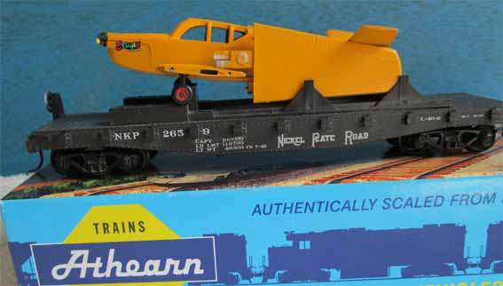ATHERN - FLAT CAR WITH AIRPLANE LOAD in HO SCALE (MINT BOXED)
