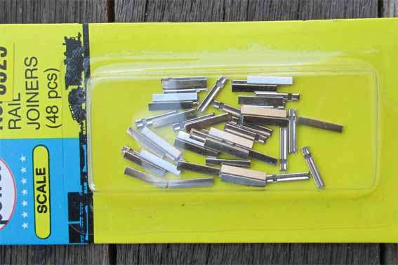 "N" SCALE RAIL JOINERS 48PCS by MODEL POWER (NEW CARDED)