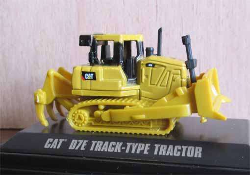 CAT D7E TRACK-TYPE TRACTOR by NORSCOTT (NEW BOXED)