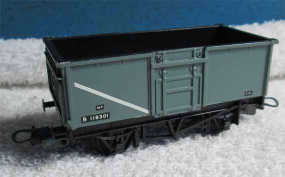 MAINLINE - OPEN COAL WAGON BR in HO, LIMA COUPLINGS FITTED