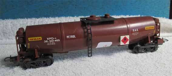 LIMA - SAR PETROL TANKER in HO SCALE - ALL PARTS INTACT