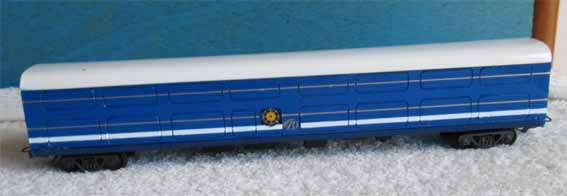 SARM - SAR BLUE TRAIN CAR CARRIER in HO SCALE
