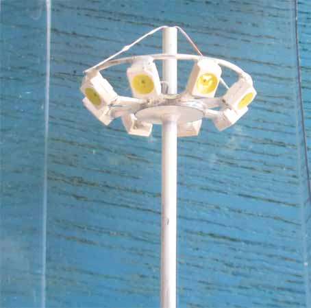 HIGH MAST LAMPS by MSP in HO SCALE (NEW BOXED) - HEIGHT - 160mm