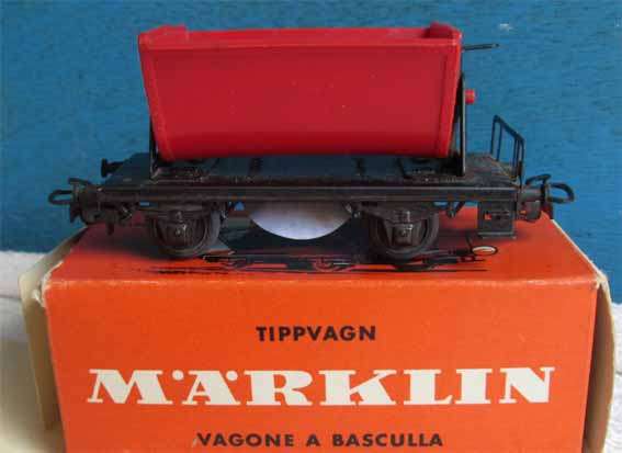 MARKLIN 4513 TIPPING TRUCK in HO SCALE (BOXED)