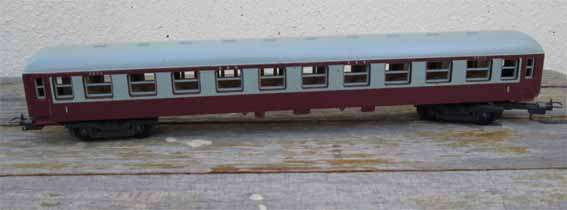 LIMA - SAR LONG SLEEPER WAGON, TRANS KAROO COLOURS in HO SCALE