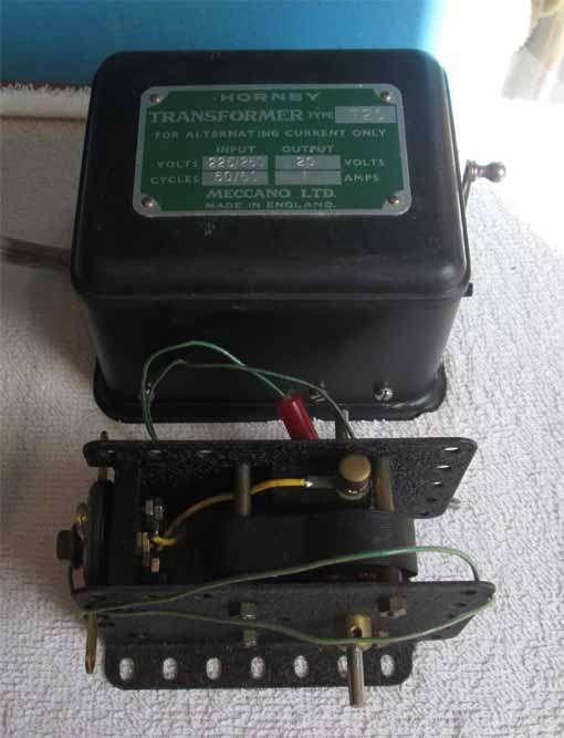 MECCANO TRANSFORMER No. T20 & ELECTRIC MOTOR E20R - BOXED, SEE BELOW