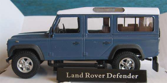 LAND ROVER DEFENDER by CARARAMA in 1/43 SCALE (NEW BOXED)