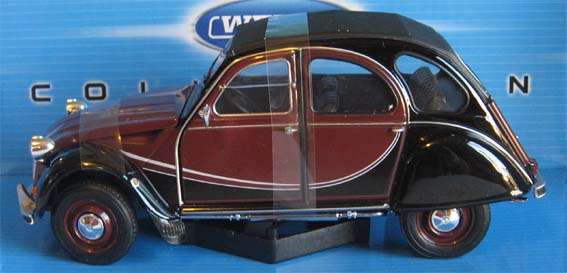 CITROEN 2CV 6 CHARLESTON by WELLY in 1/24 SCALE (NIB)