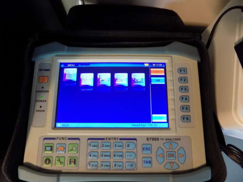 DEVISER - S7000 Professional TV & Satellite Analyzer