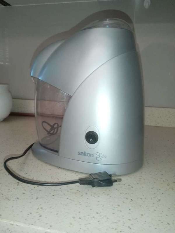 salton elite ice crusher Refrigeration, Ice Maker & Ice Cream - Cash Converters salton elite ice
