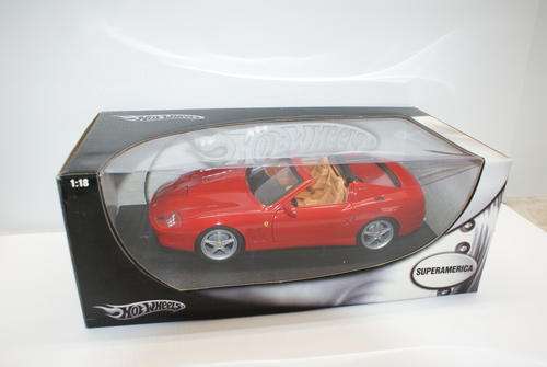 Hot Wheels Ferrari Superamerica 1:18 Model: P4396